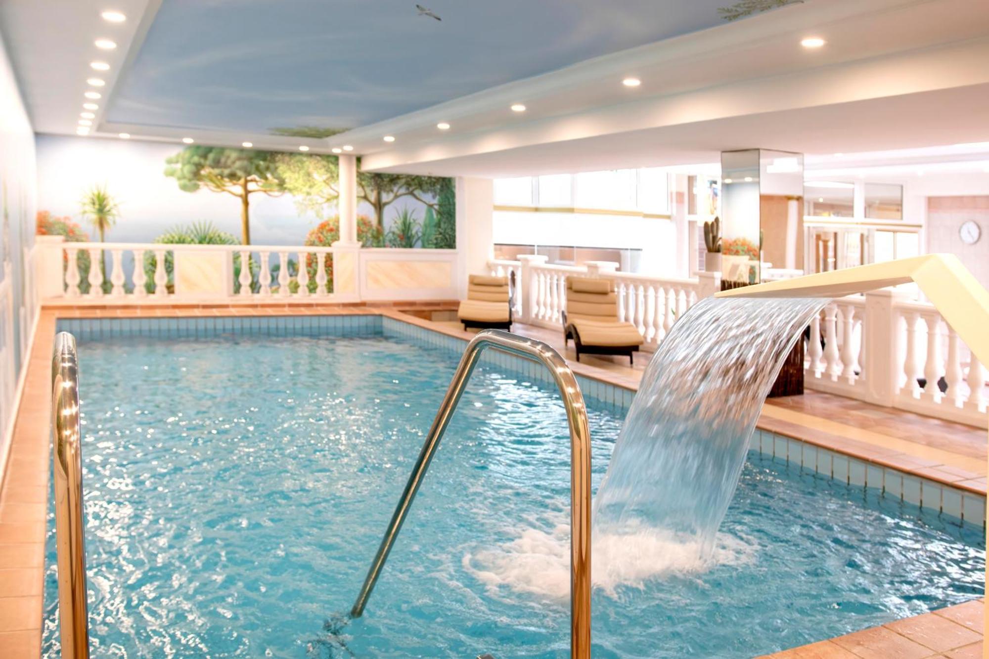 Golf- Und Wellnesshotel Amtsheide Bad Bevensen Esterno foto