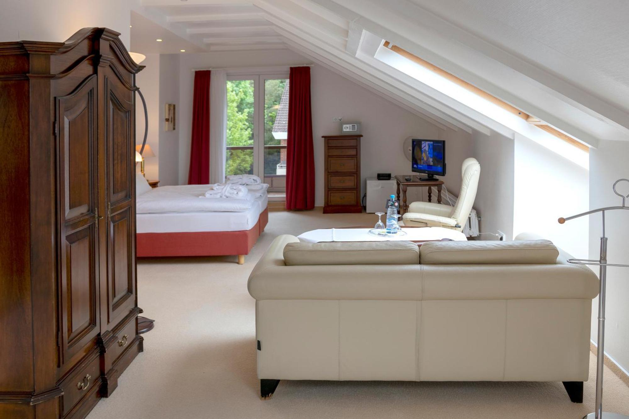 Golf- Und Wellnesshotel Amtsheide Bad Bevensen Esterno foto
